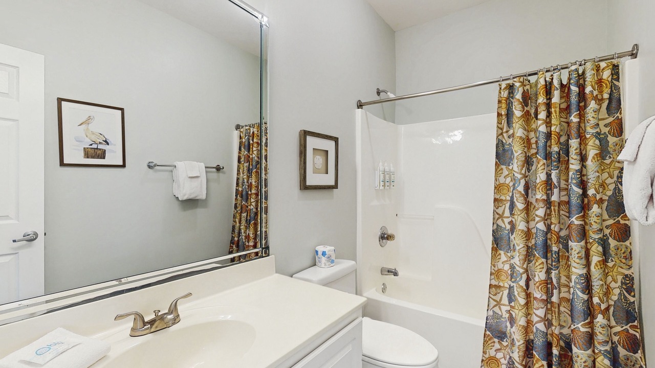 Photo of Bathroom in Dauphin Island