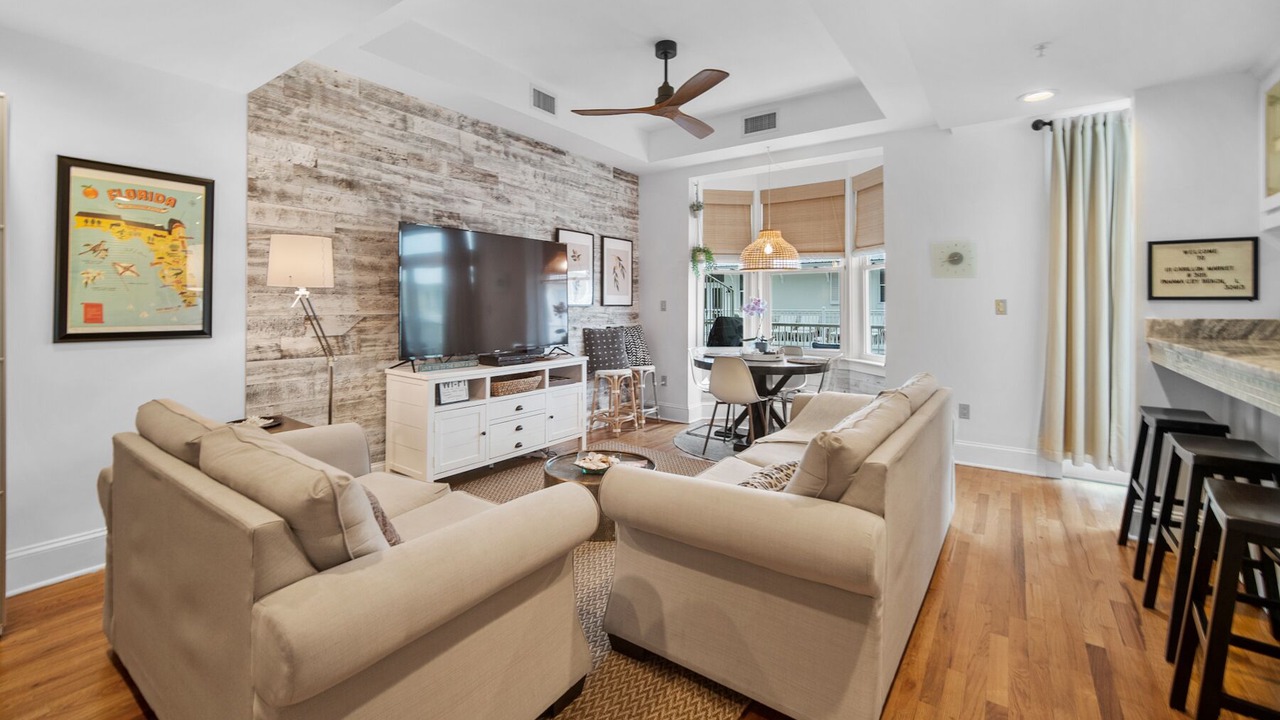 Photo of Livingroom in Sunnyside