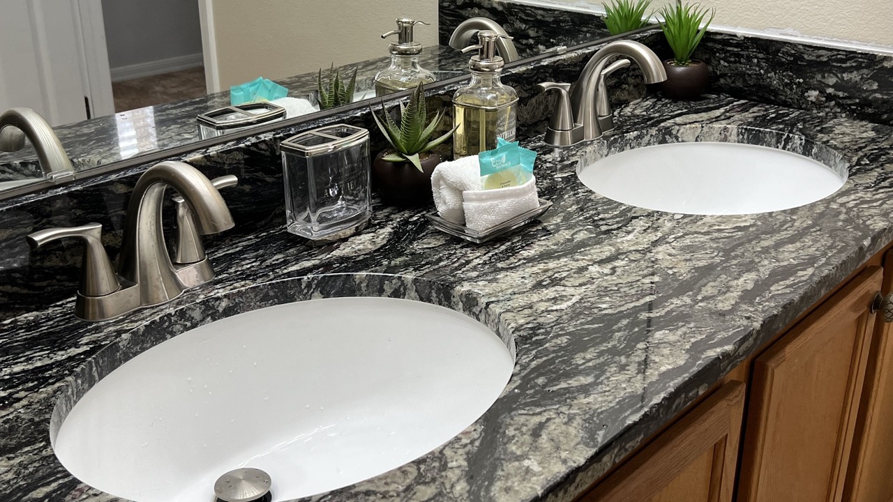 Photo of Bathroom in Sunrise Lakes