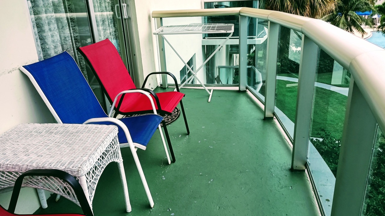 Photo of Outdoor in Golden Beach