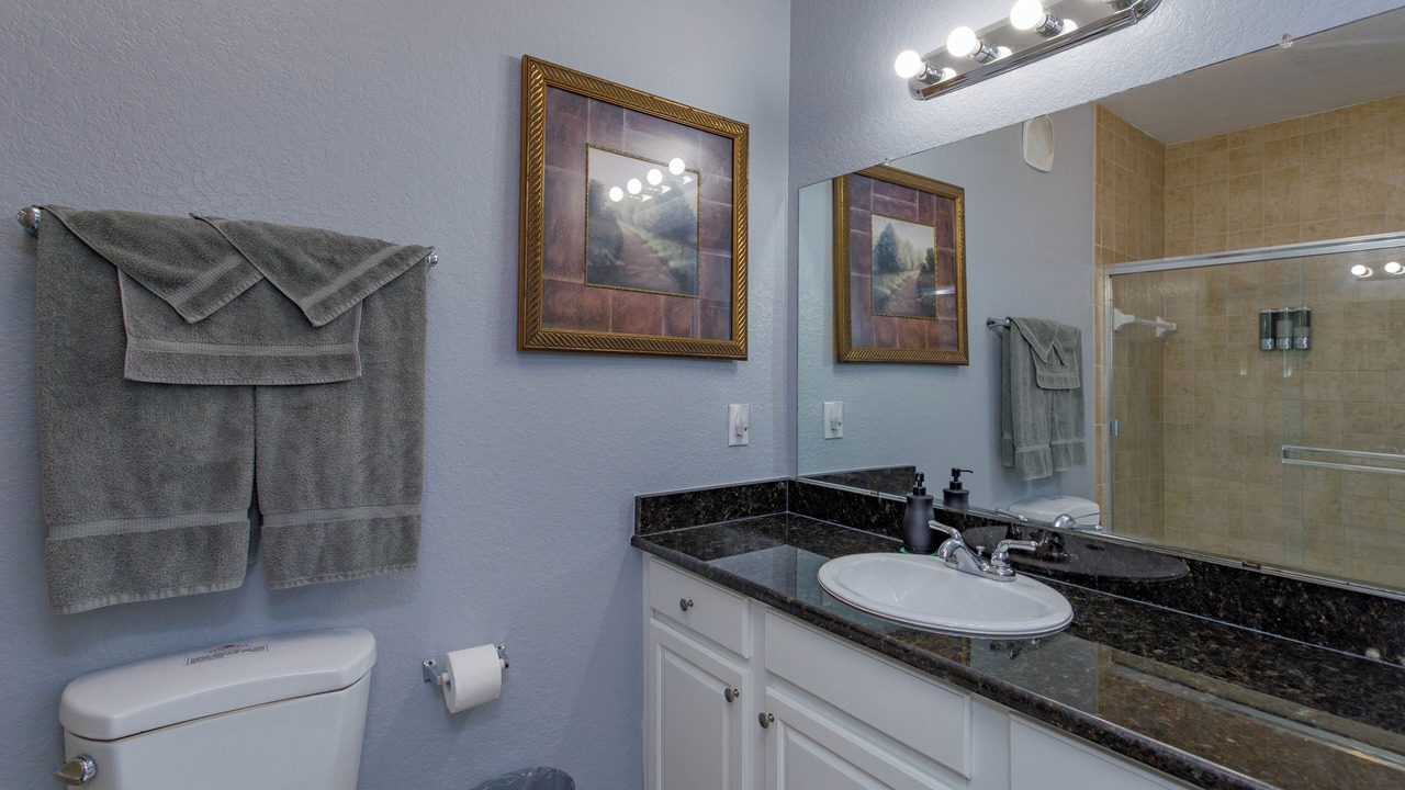 Photo of Bathroom in Reunion