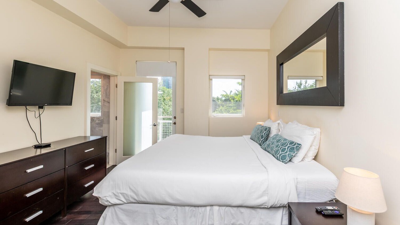 Photo of Bedroom in Northeast Miami