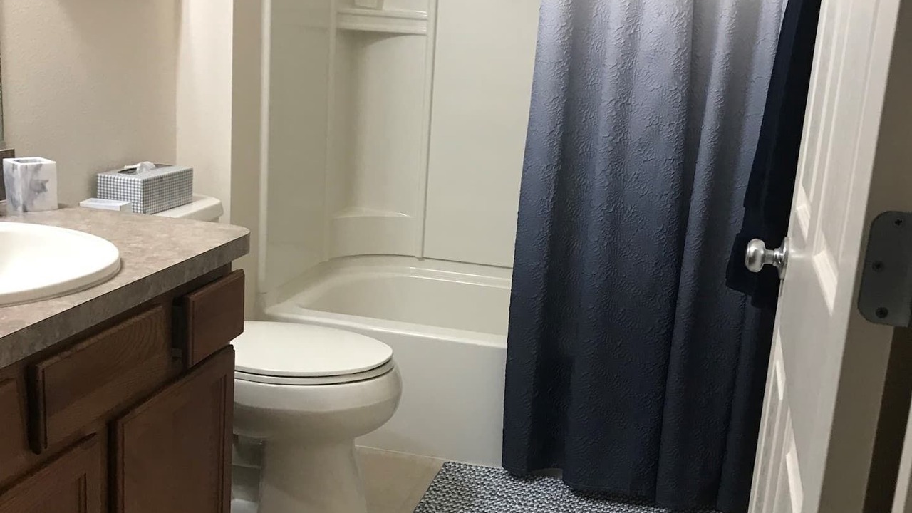 Photo of Bathroom in Buttonwood