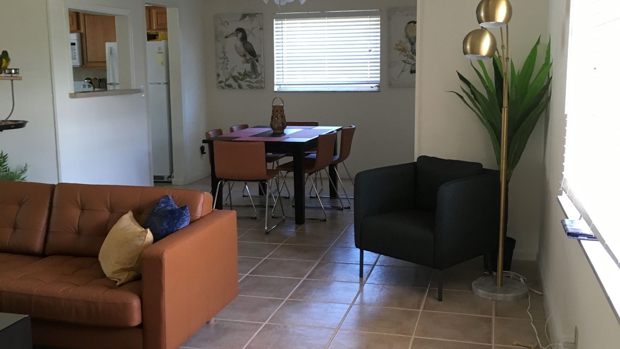 Photo of Livingroom in Skylark Estates