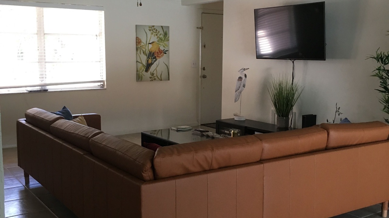 Photo of Livingroom in Skylark Estates