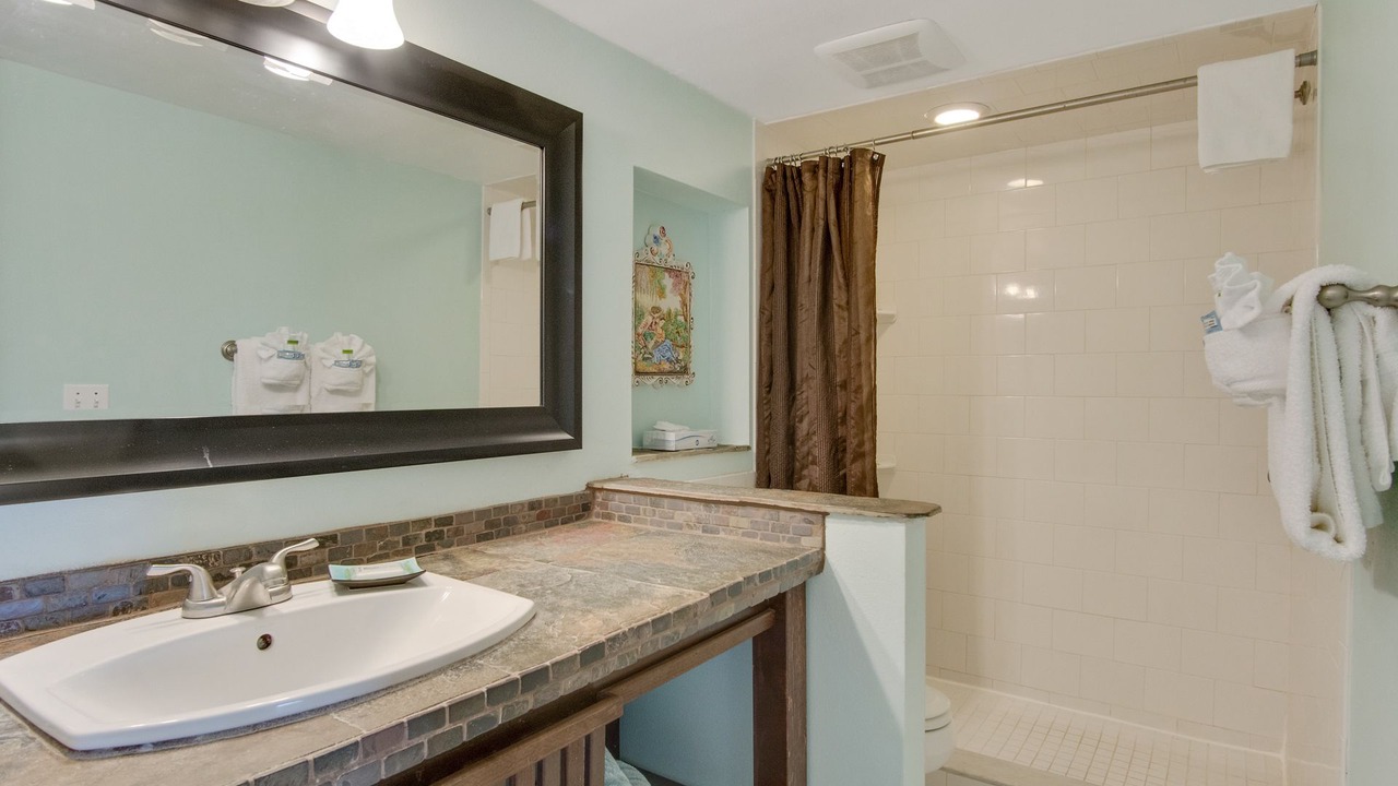 Photo of Bathroom in Cocoa Beach
