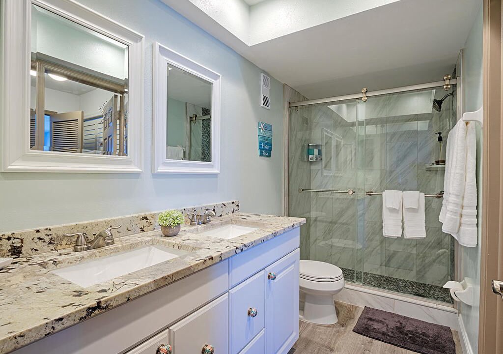 Photo of Bathroom in Redington Shores