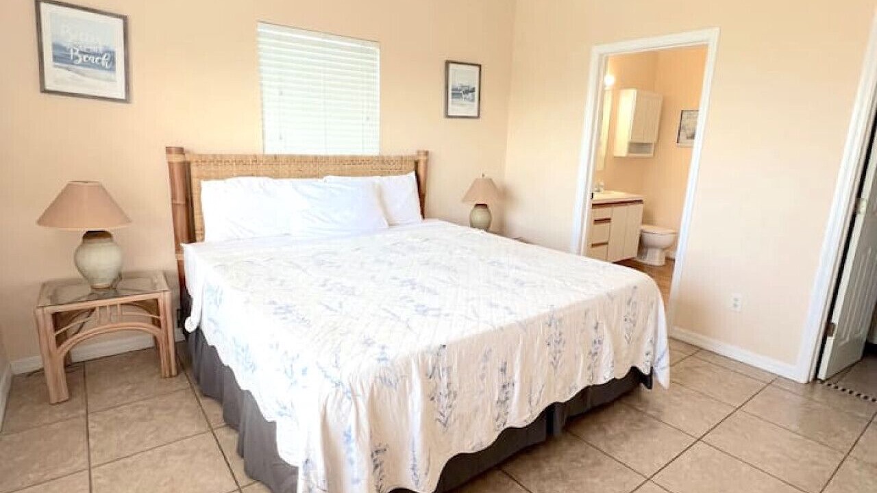 Photo of Bedroom in Cudjoe Key