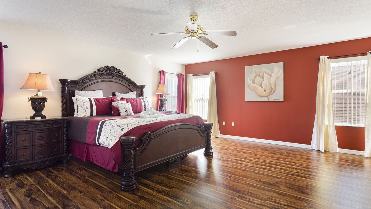 Photo of Bedroom in Windwood Bay