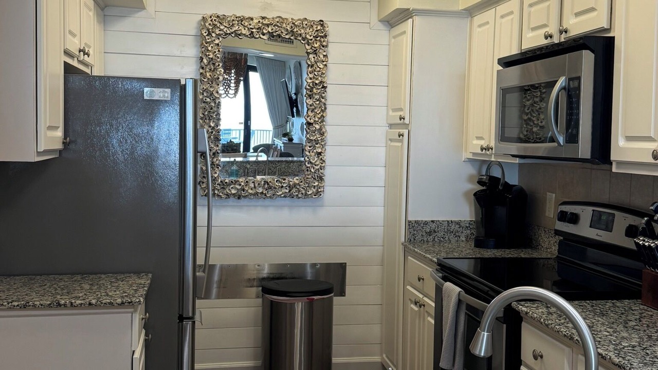 Photo of Kitchen in Orange Beach East