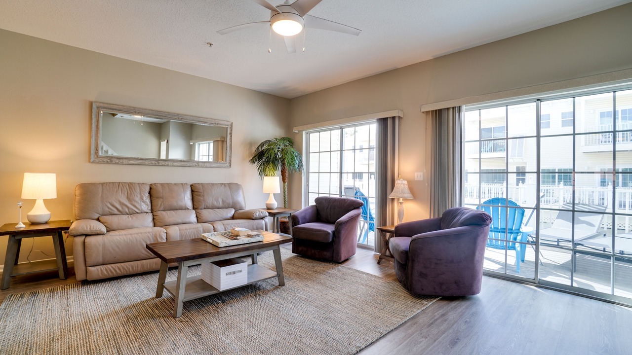Photo of Livingroom in Bradenton Beach