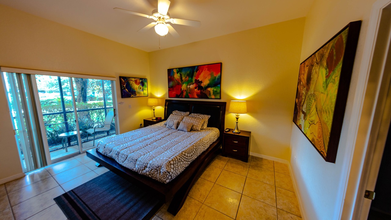 Photo of Bedroom in Bahama Bay