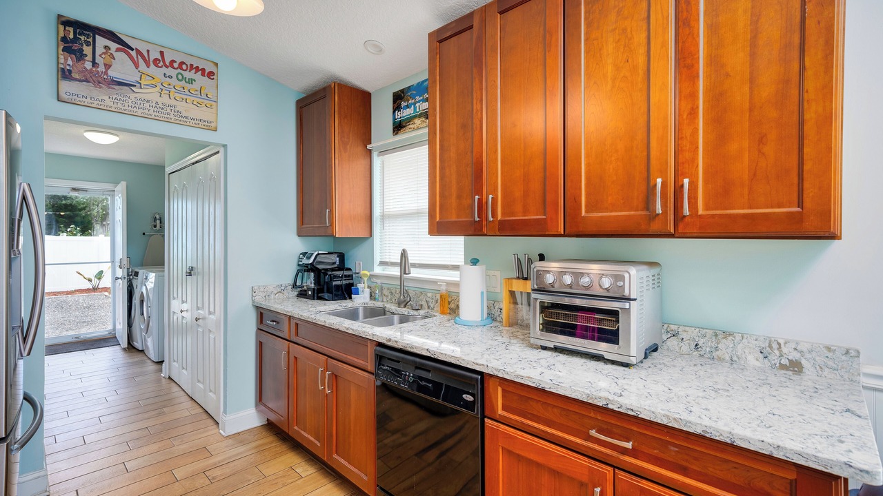 Photo of Kitchen in Butler Beach