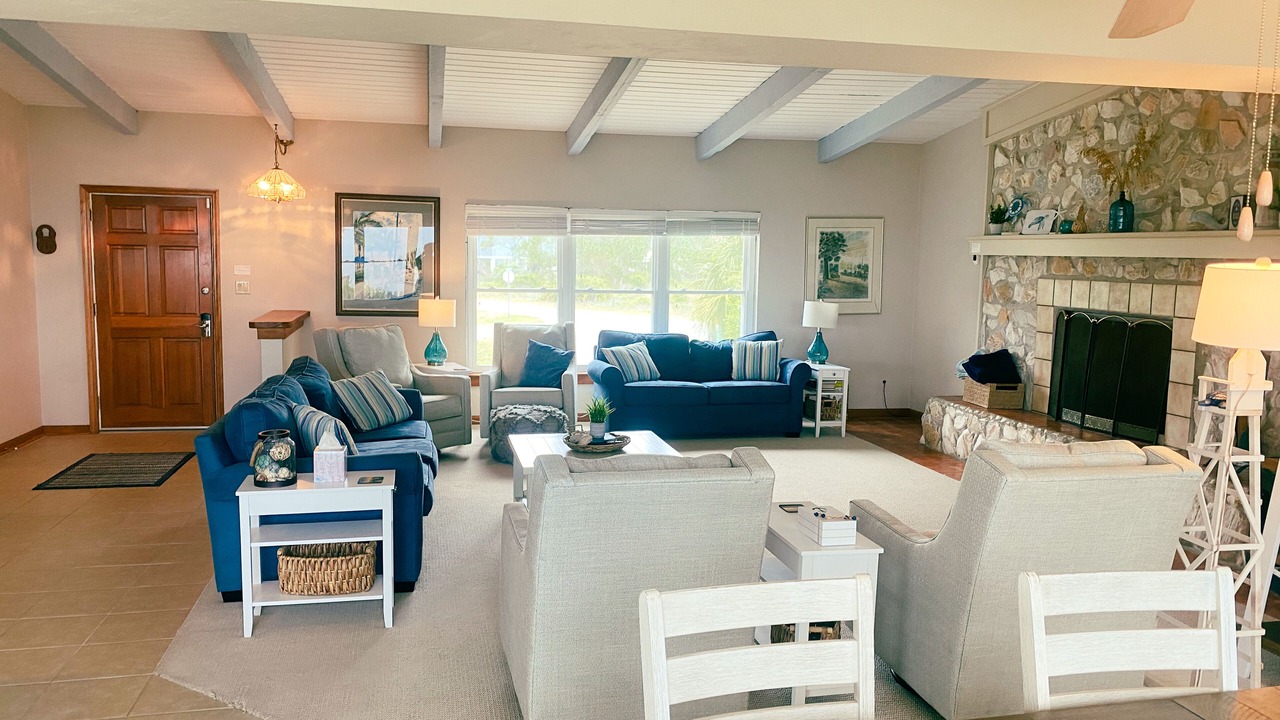 Photo of Livingroom in Alligator Point