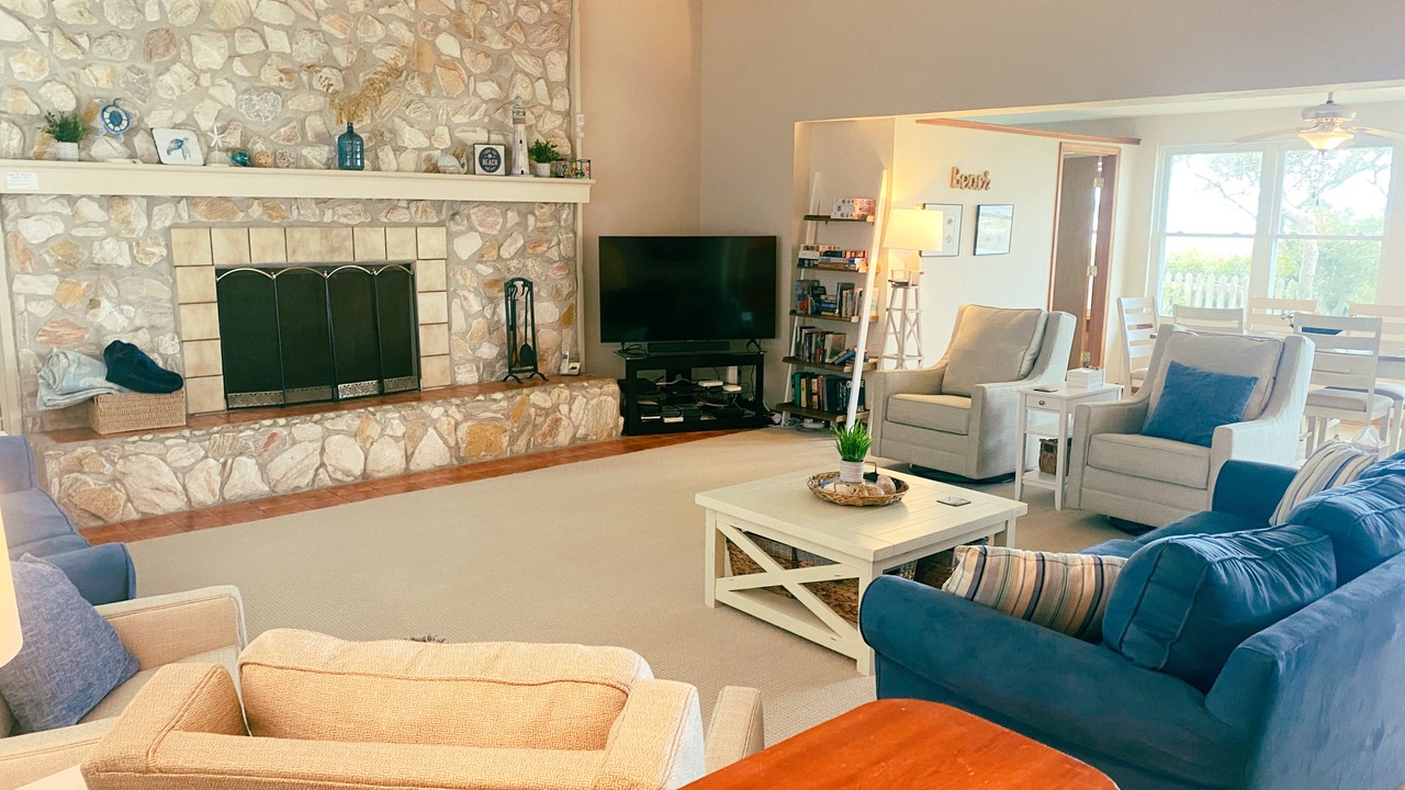 Photo of Bedroom in Alligator Point