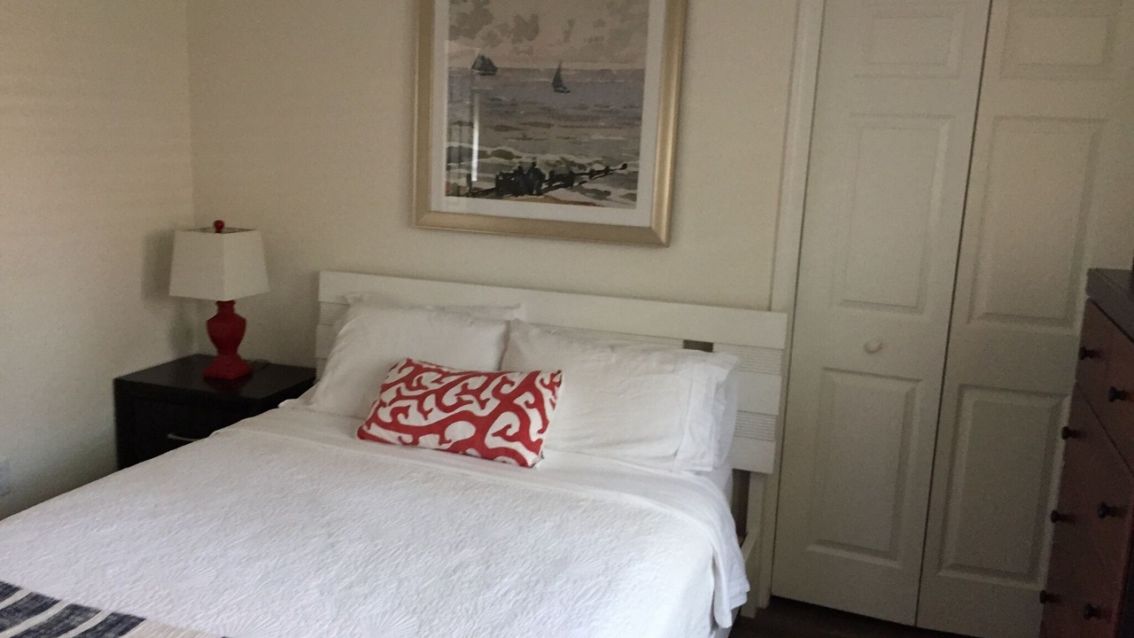 Photo of Bedroom in Mango Groves