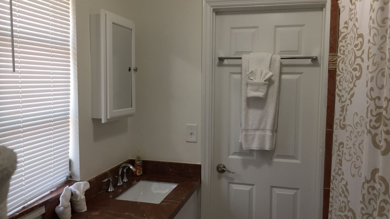 Photo of Bathroom in Mango Groves