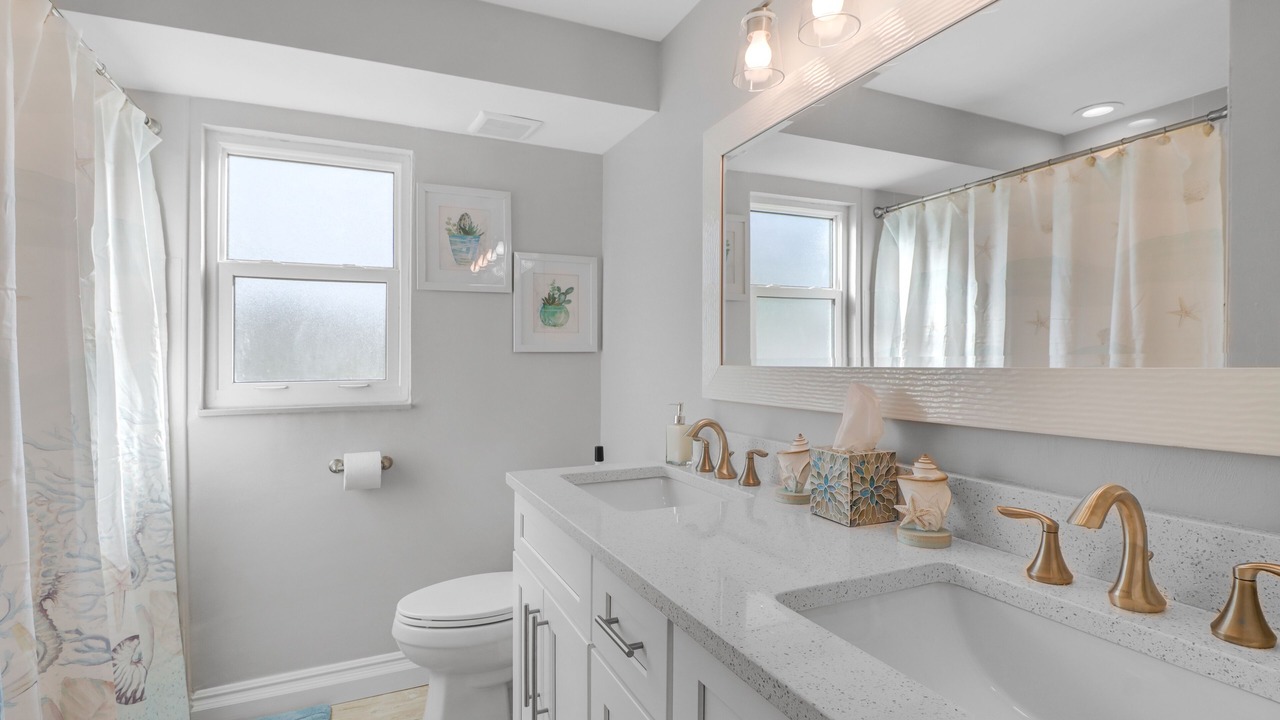 Photo of Bathroom in Bonita Springs