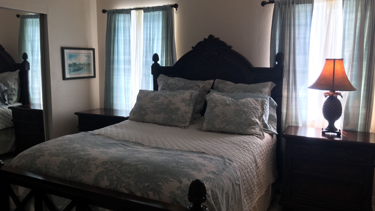 Photo of Bedroom in Islamorada