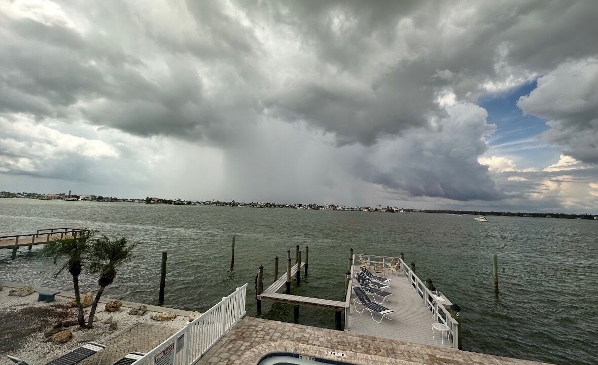 Photo of Patio Balcony in Treasure Island