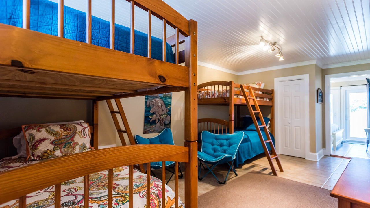 Photo of Bedroom in Santa Rosa Beach