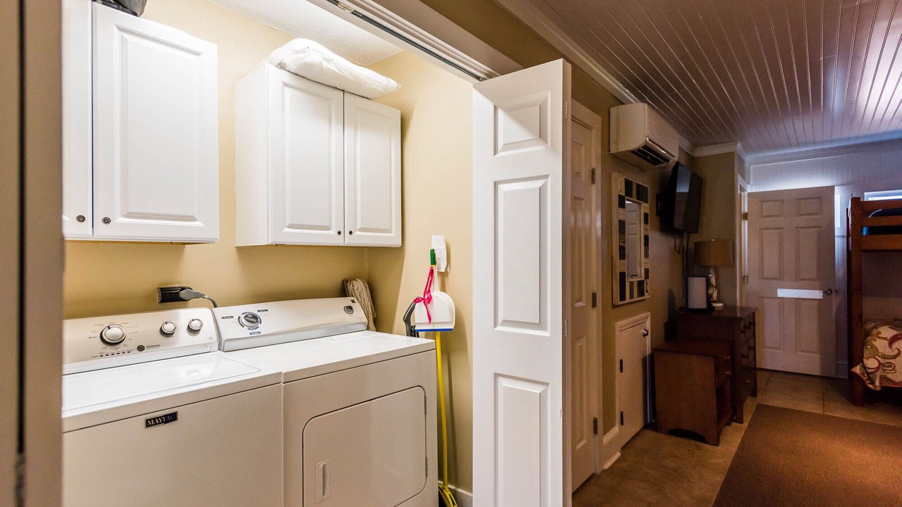 Photo of Bedroom in Santa Rosa Beach