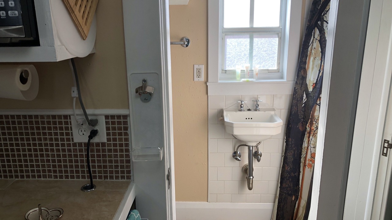 Photo of Bathroom in Tampa Heights