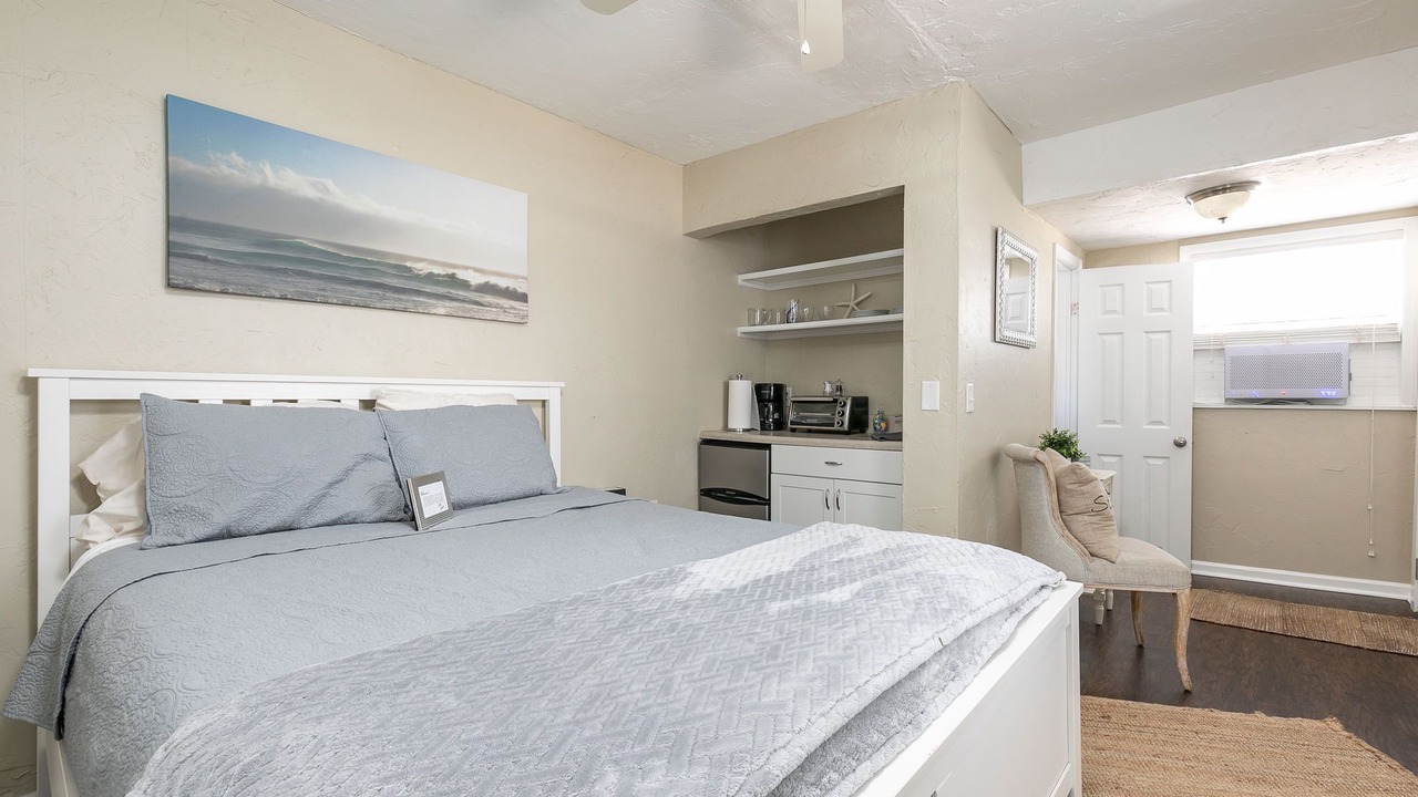 Photo of Bedroom in Historic Uptown