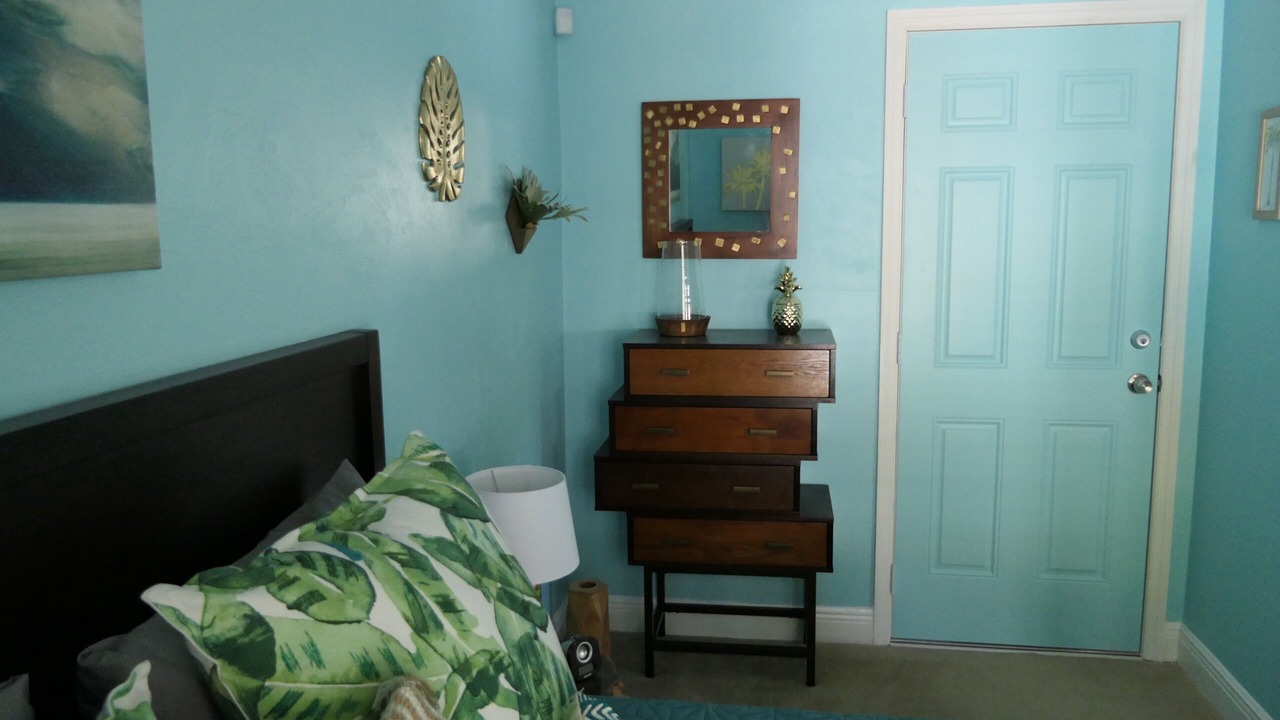 Photo of Bedroom in Altamont Manor