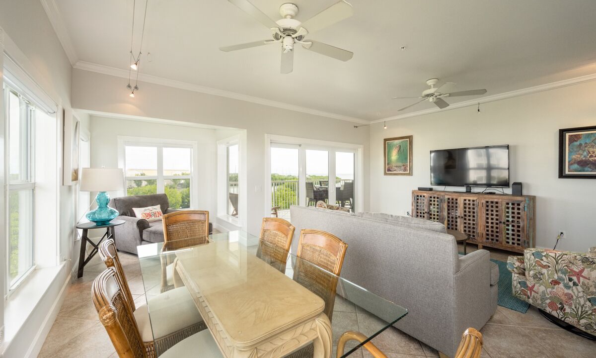 Photo of Livingroom in Key West