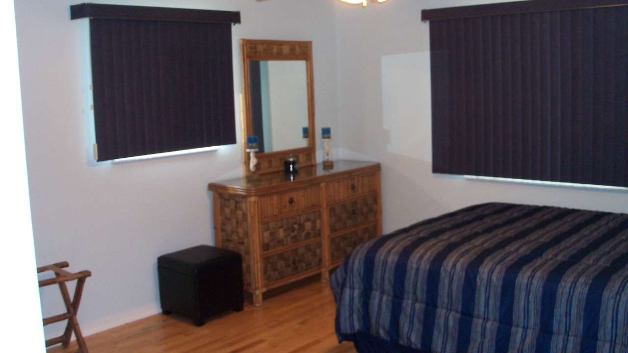 Photo of Bedroom in Alden Pines