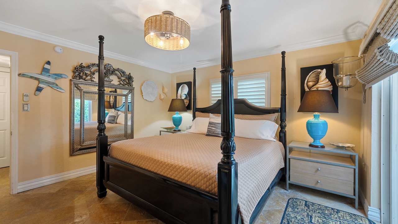 Photo of Bedroom in Deerfield Beach