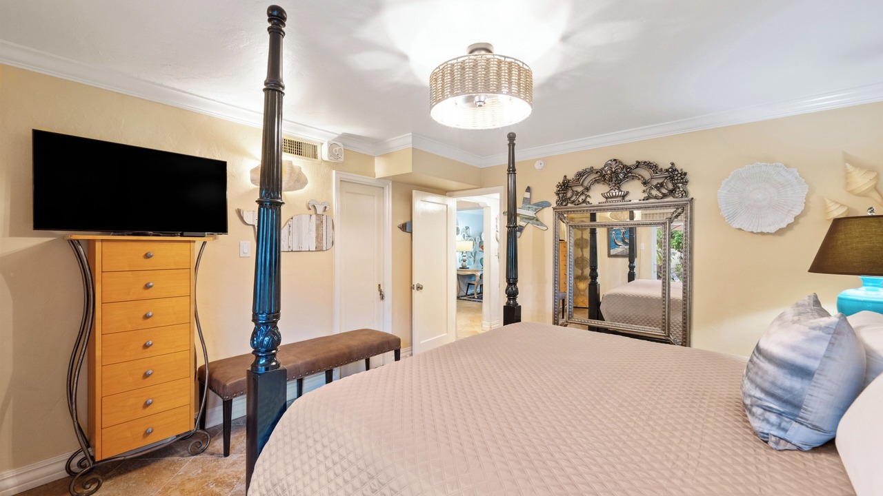Photo of Bedroom in Deerfield Beach
