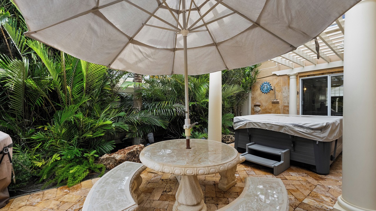 Photo of Patio Balcony in Deerfield Beach