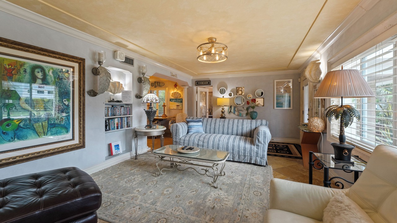 Photo of Livingroom in Deerfield Beach