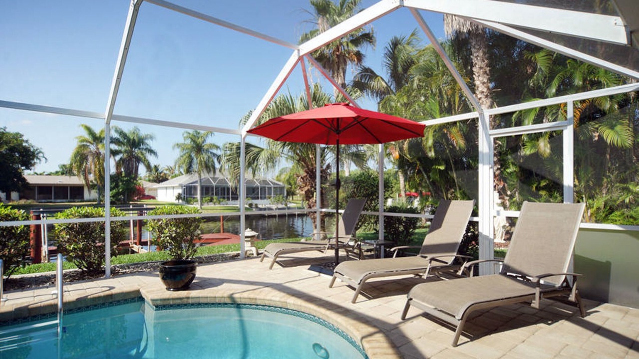 Photo of Outdoor in Pelican