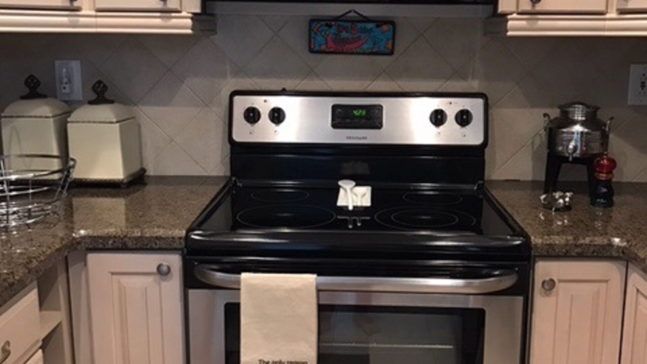 Photo of Kitchen in Marathon