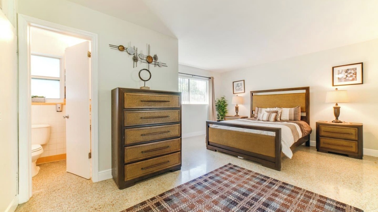 Photo of Bedroom in Poinsettia Heights
