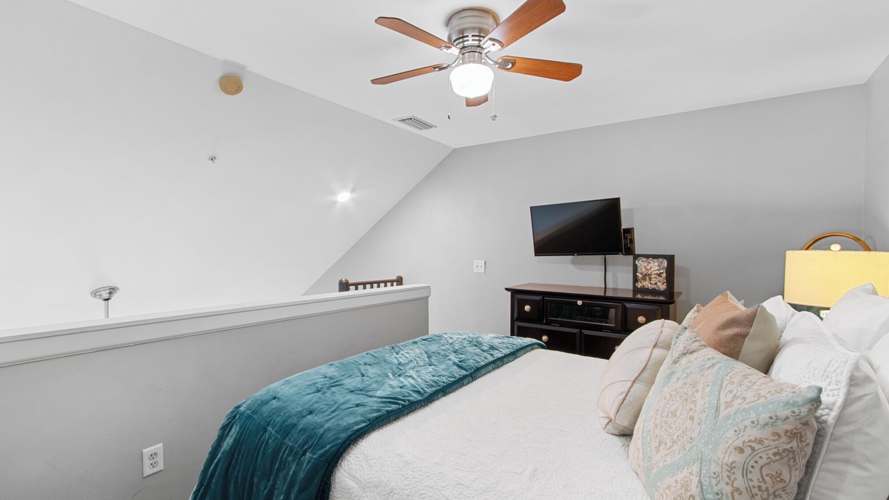 Photo of Bedroom in Orange Beach