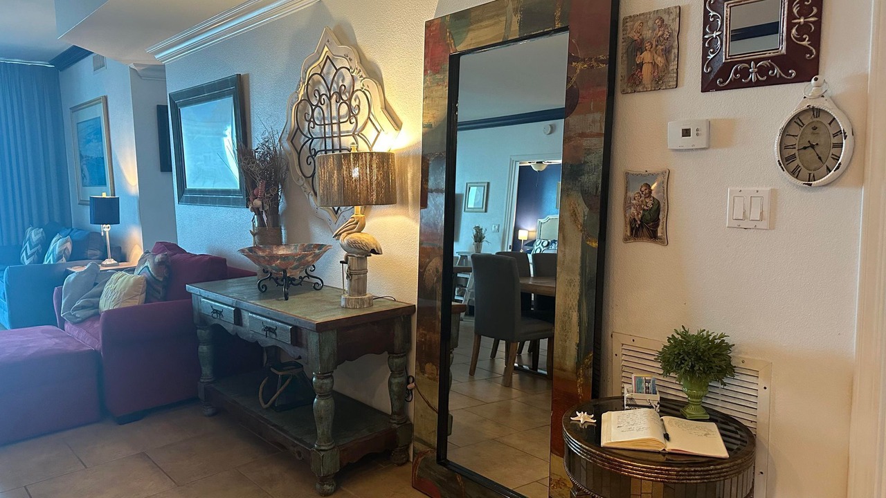 Photo of Livingroom in Pensacola Beach