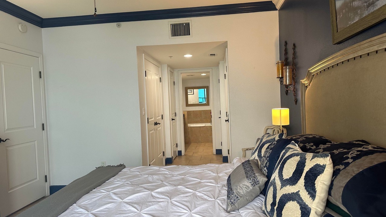 Photo of Bedroom in Pensacola Beach