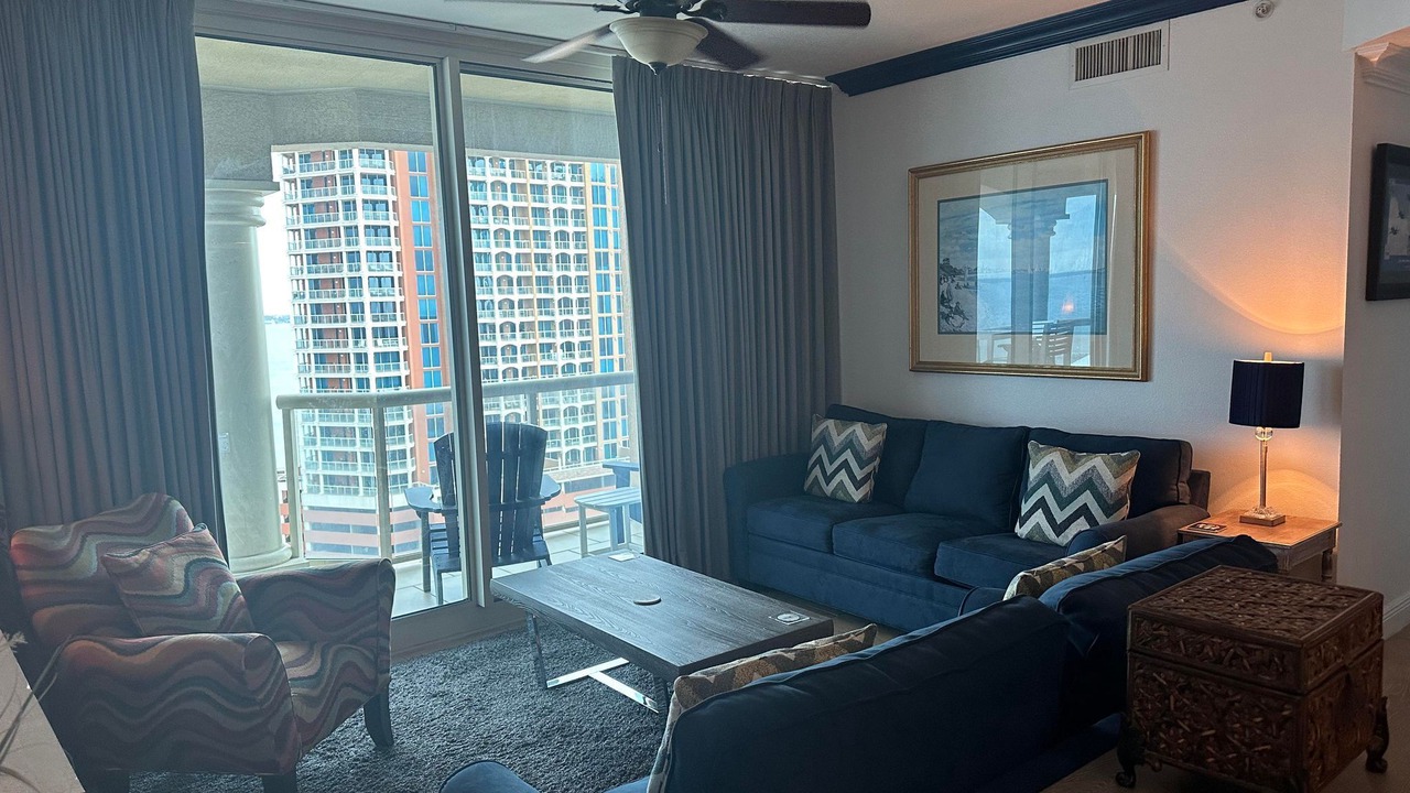 Photo of Livingroom in Pensacola Beach