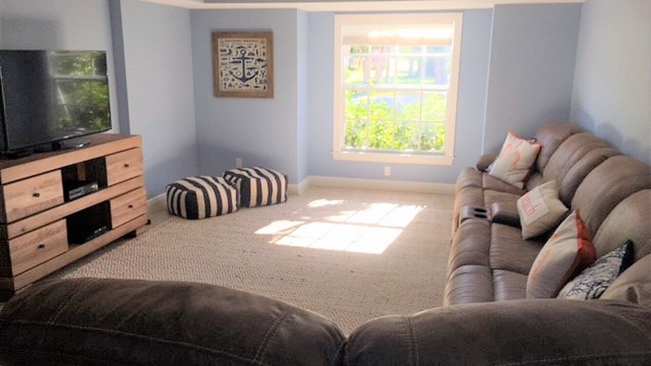 Photo of Bedroom in Beachview Country Club Estates