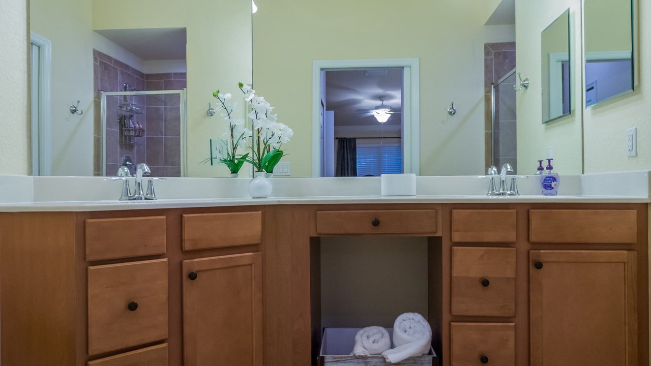 Photo of Bathroom in Naples