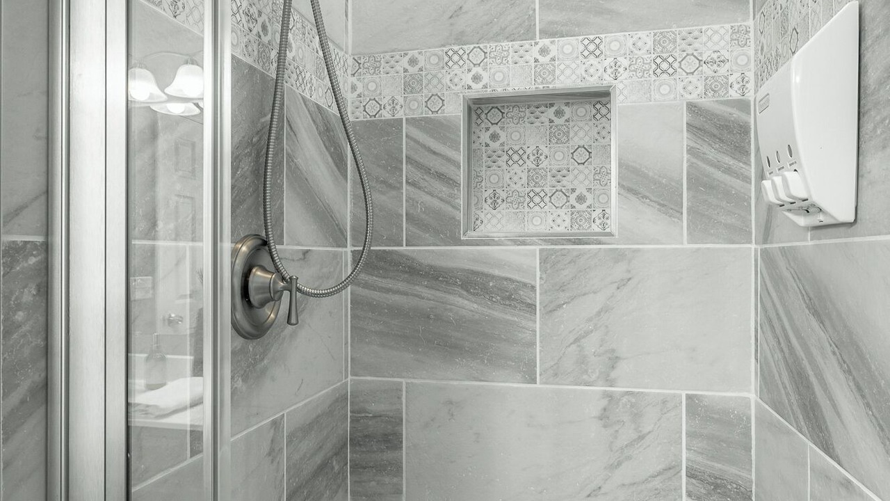 Photo of Bathroom in East Brainerd
