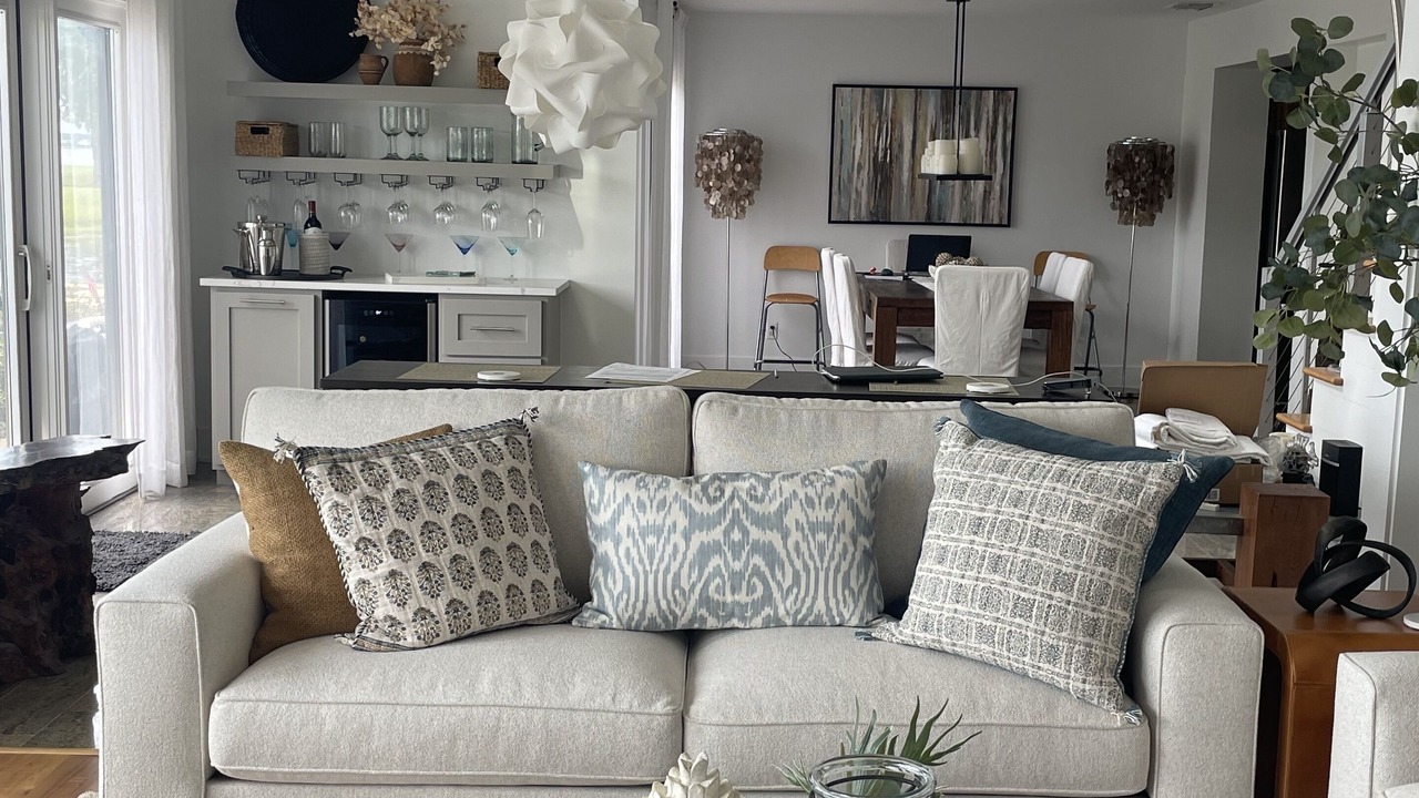 Photo of Livingroom in Miramar Beach