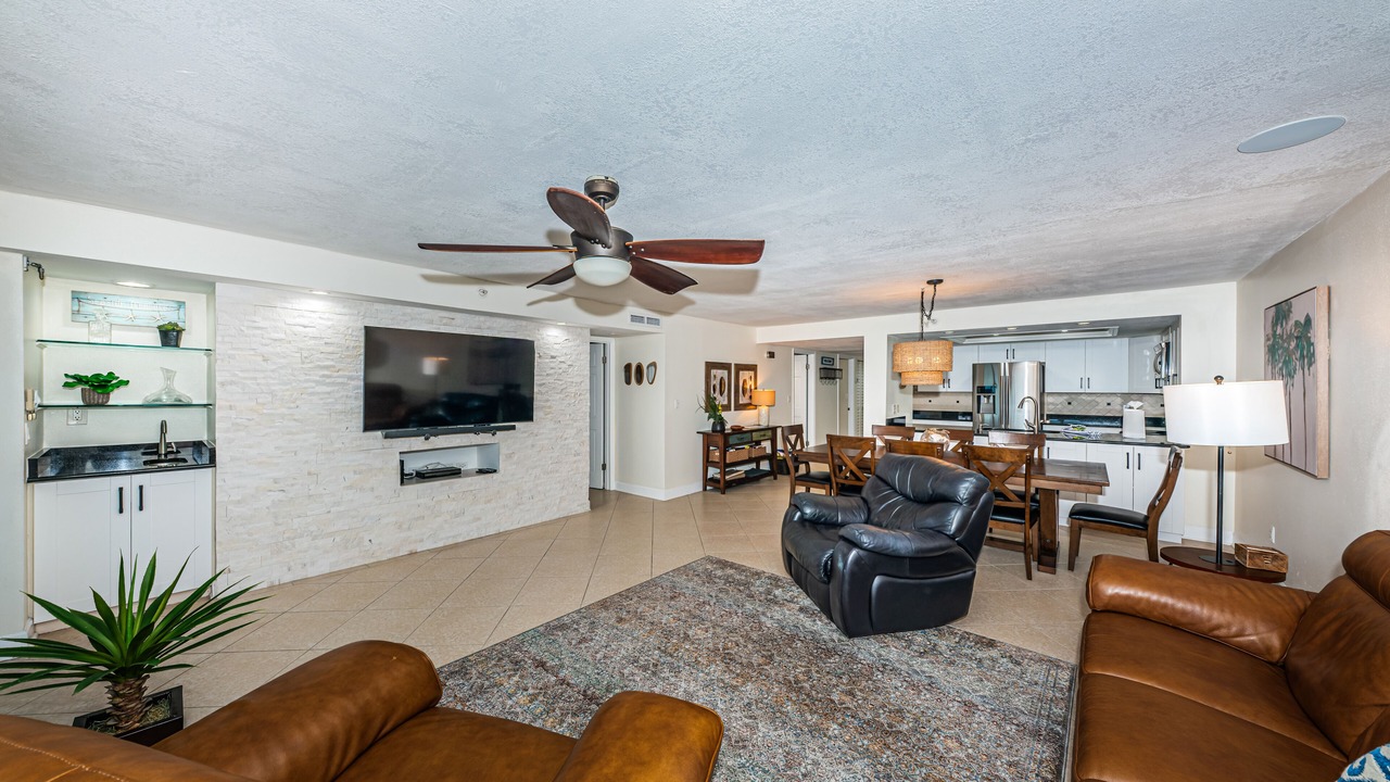 Photo of Livingroom in Indian Shores