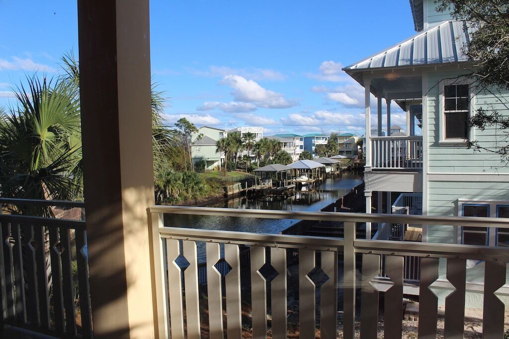 Photo of Patio Balcony in Waterside Village