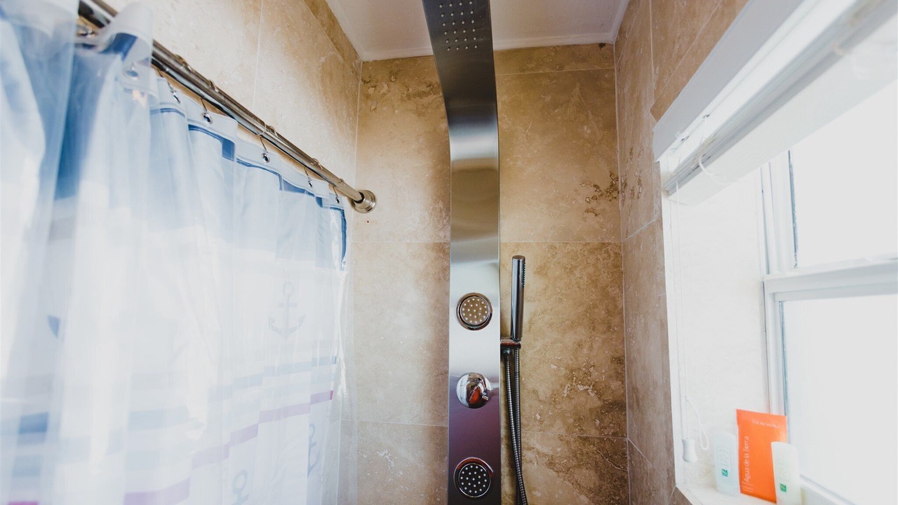 Photo of Bathroom in Marathon