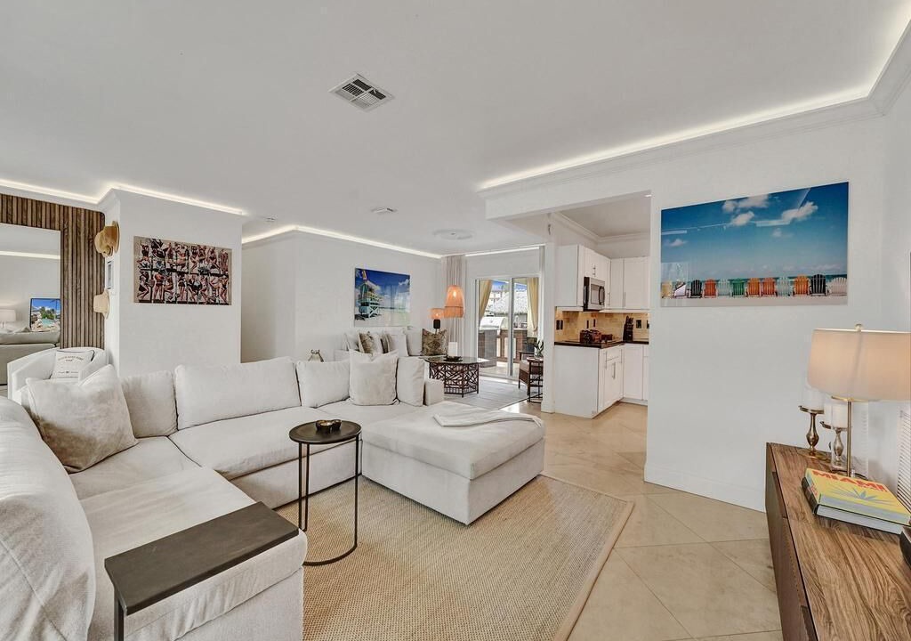 Photo of Livingroom in Bel Air
